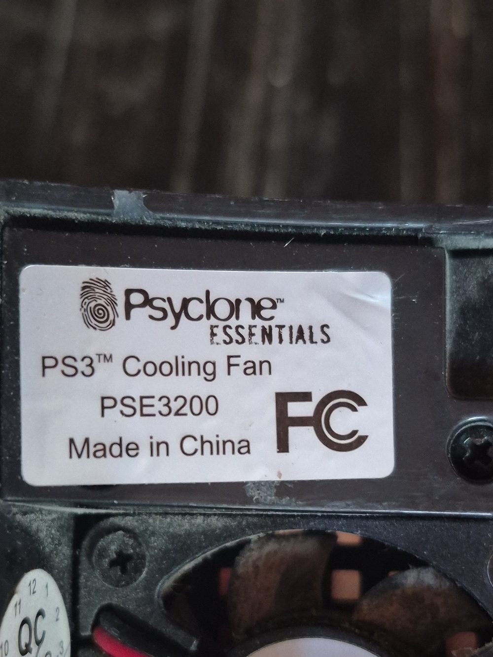 Untested Black 4-Fan USB Cooling Module - Picture 3 of 3